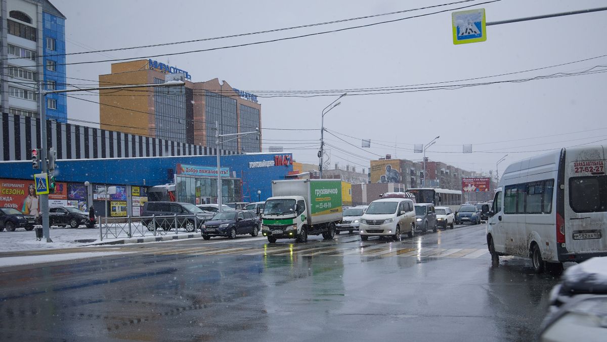 Дорожная обстановка в Южно-Сахалинске на 2 декабря | 02.12.2022 | Южно- Сахалинск - БезФормата